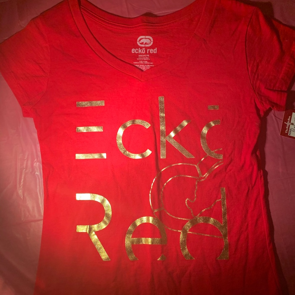 Eckō Red Clothing Set!